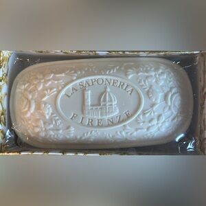 Lemon Scented Bar Soap Made in Italy 10.5 oz NWT